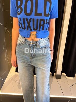 Camiseta BOLD LUXURY Koralline azul - Imagen 2