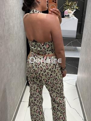 Chaleco mint manchas animal print rosas Open - Imagen 2