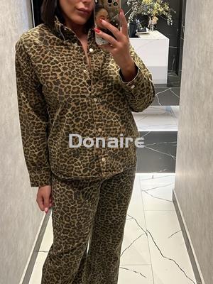 Pantalón vaquero animal print campana BSB - Imagen 2